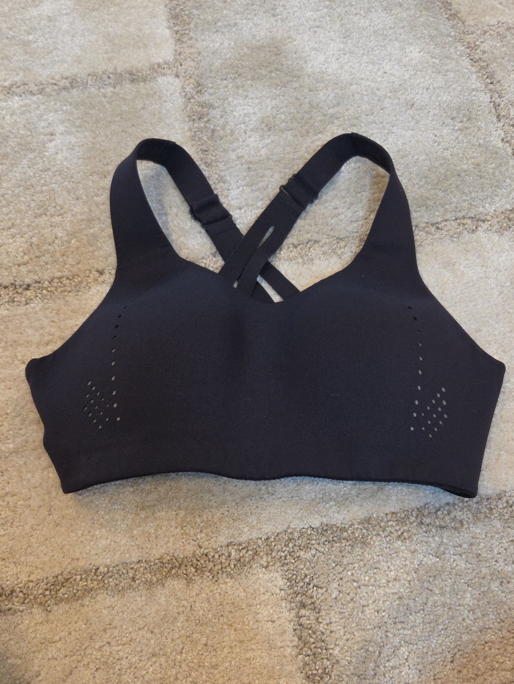 Lululemon Air Support Sports Bra - Picture 1 of 7